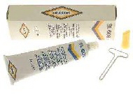 Slika proizvoda UNIV lepak IMPORT greece/italy tuba 150g